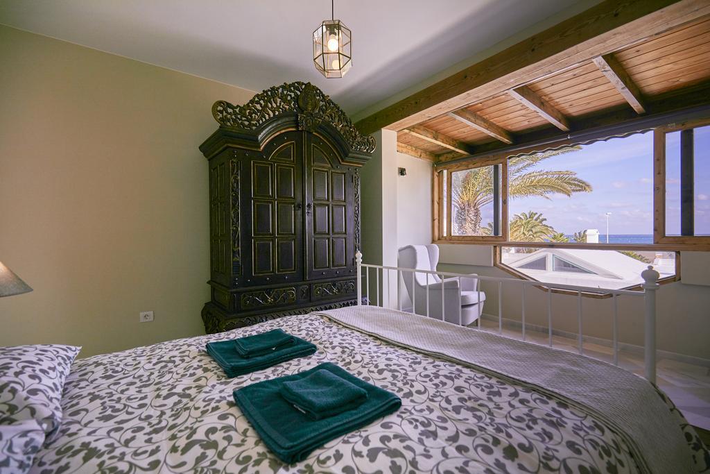 Villa Palmeras Beach Puerto Del Carmen ภายนอก รูปภาพ