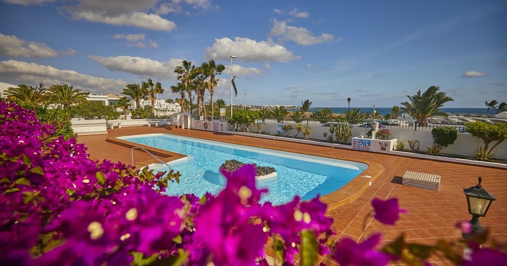 Villa Palmeras Beach Puerto Del Carmen ภายนอก รูปภาพ