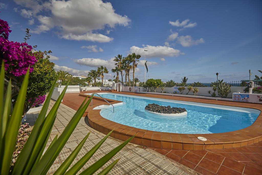 Villa Palmeras Beach Puerto Del Carmen ภายนอก รูปภาพ